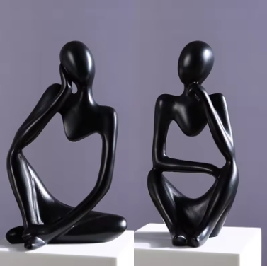 Estatuas abstractas del pensador